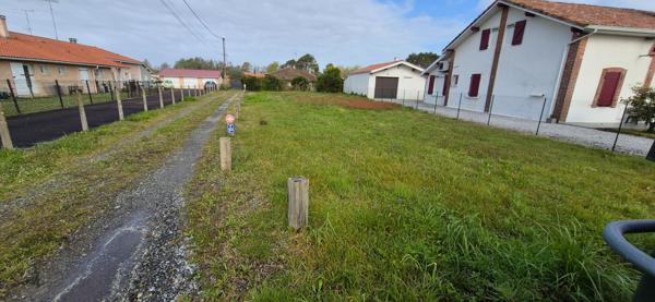 Soustons? Terrain constructible 621 m² dans un secteur très recherché.