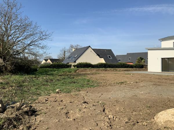 Un terrain constructible à proximité des plages du Cabellou
