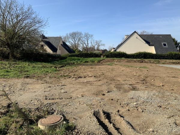 Un terrain constructible à proximité des plages du Cabellou