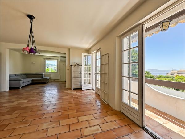 Maison Carry Le Rouet 7 pièce(s) 215 m2 - vue mer