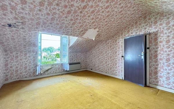 Maison à vendre    4 pièces •  Lalinde