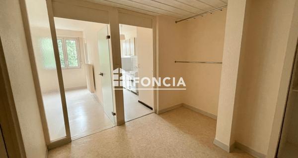 Location Studio 36.8 m² - Villers-lès-nancy 54600