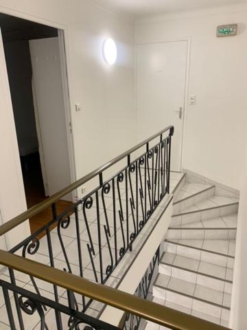 "Spécial investissement locatif" Immeuble mixte bureaux et Logements