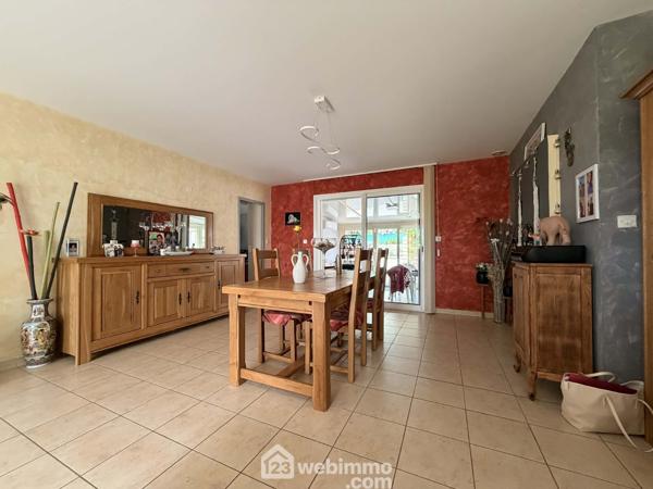 Maison 145 m² à Dangé-Saint-Romain 86220
