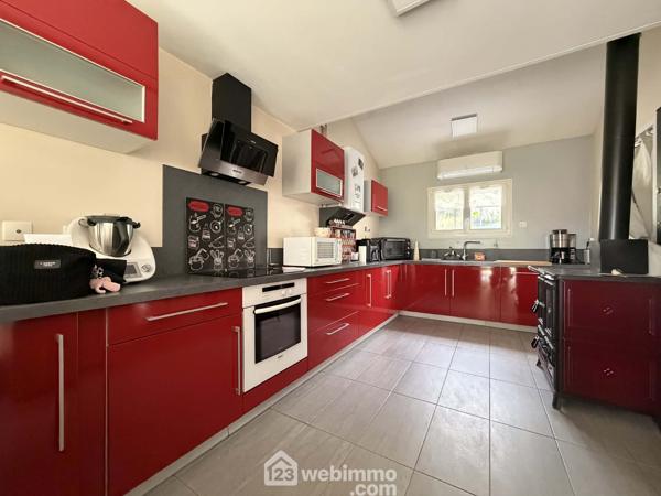 Maison 145 m² à Dangé-Saint-Romain 86220