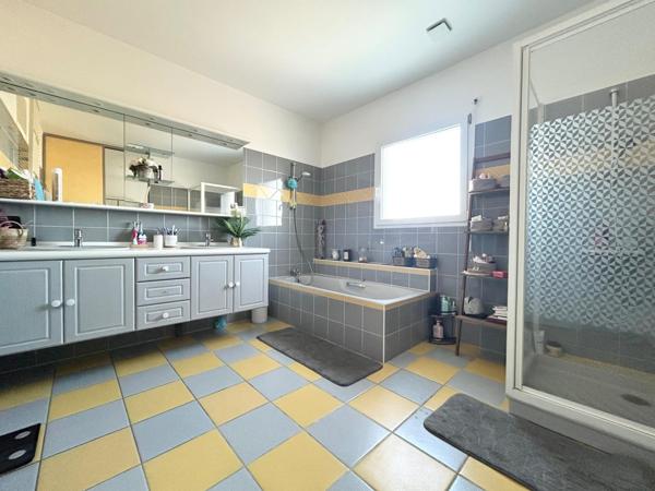 Maison de 190 m2 dans environnement boisé