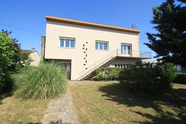 Sapiac Maison familiale avec grand terrain et fort potentiel