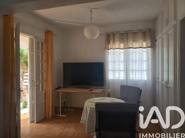 Maison à vendre 7 pièces 270 m² Saint-Pierre