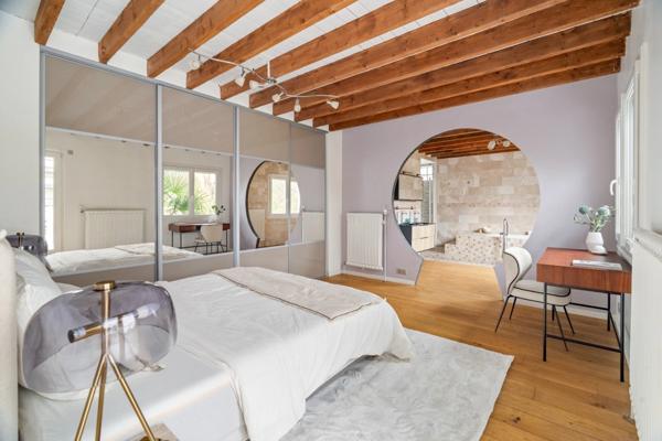 JOINVILLE-LE-PONT (94340) – MAISON 6 PIÈCES EN BORD DE MARNE– 173,68M2 CARREZ - TRÈS CALME – TRÈS LUMINEUX – JARDINS ET CUISINE D’ÉTÉ - BALCON – TERRASSE - GARAGE