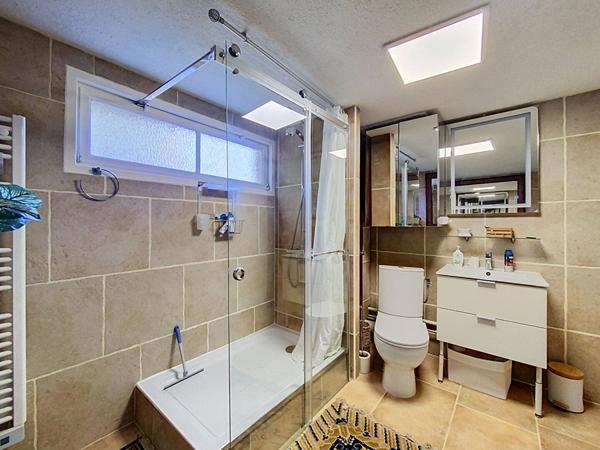 SPAY - 5 CHAMBRES - JARDIN