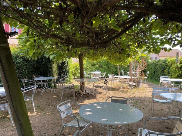 Fonds et/ou murs commerciaux à vendre à Digoin en Saône-et-Loire (71160), ref : PRO-E-DI