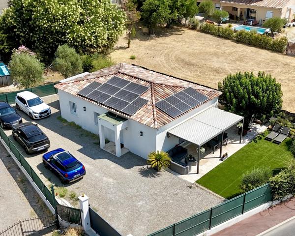 Villa individuelle - Plain-pied - 3 chambres - Panneaux photovoltaïques - 83460 Les Arcs - Réf 87216348