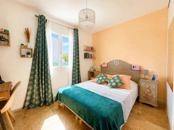 Villa individuelle - Plain-pied - 3 chambres - Panneaux photovoltaïques - 83460 Les Arcs - Réf 87216348
