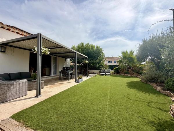 Villa individuelle - Plain-pied - 3 chambres - Panneaux photovoltaïques - 83460 Les Arcs - Réf 87216348