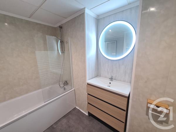 Appartement F3 à vendre  3 pièces - 68,20 m2 VALENTIGNEY - 25