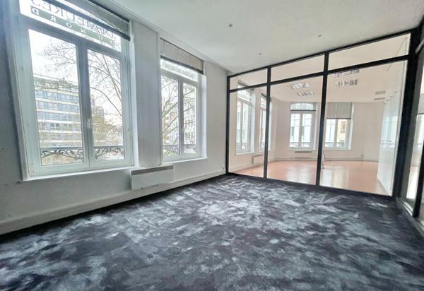 Bureaux Lille 82.10 m2 , Lille