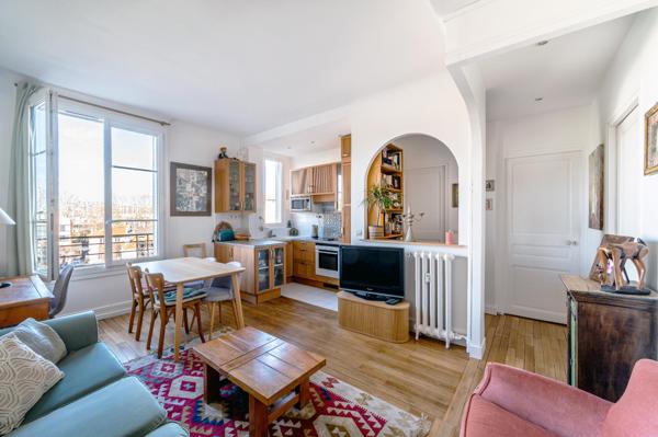 Appartement 3 p clair et calme avec vue