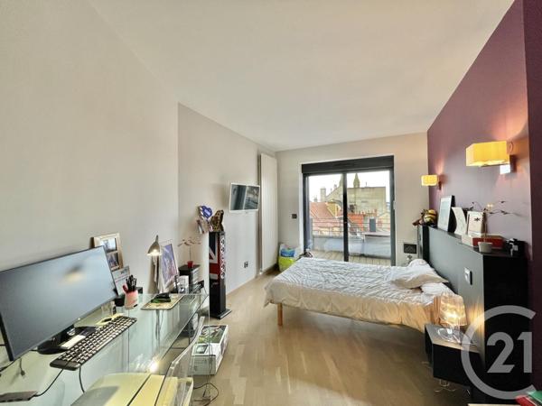 Appartement F5 à vendre  5 pièces - 181,89 m2 MOULINS - 03