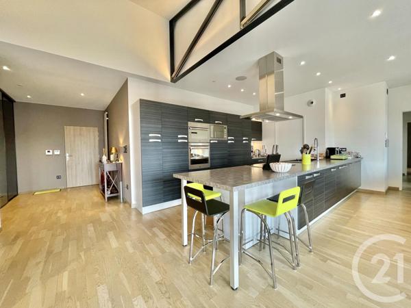 Appartement F5 à vendre  5 pièces - 181,89 m2 MOULINS - 03