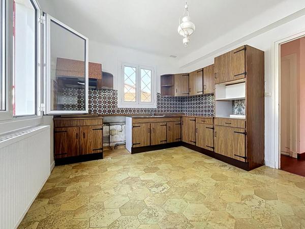 Ascain , Appartement 73 m2 avec garage, parking et jardin