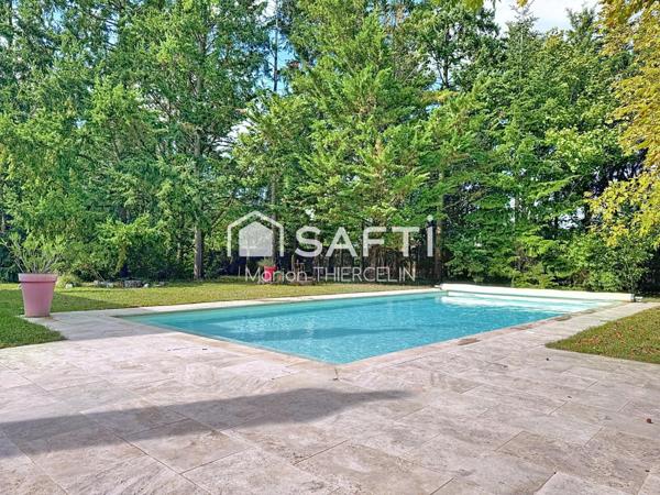 Demeure de charme de 186m² environ avec un parc arboré sans vis-à-vis