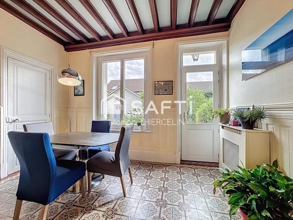 Demeure de charme de 186m² environ avec un parc arboré sans vis-à-vis