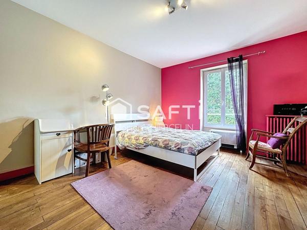 Demeure de charme de 186m² environ avec un parc arboré sans vis-à-vis