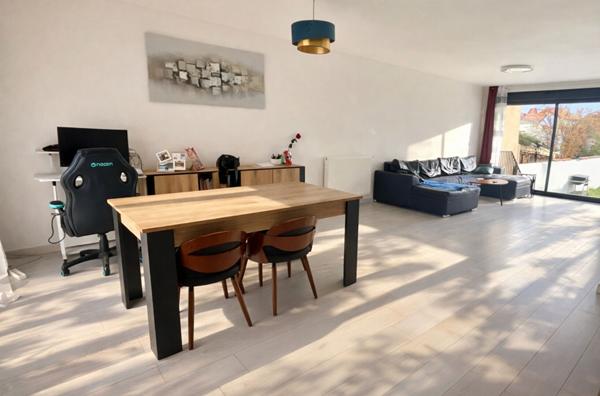 Carrieres-sur-Seine, maison de 2020 , 147 m2, 5 chambres, sous-sol, garage et jardin,