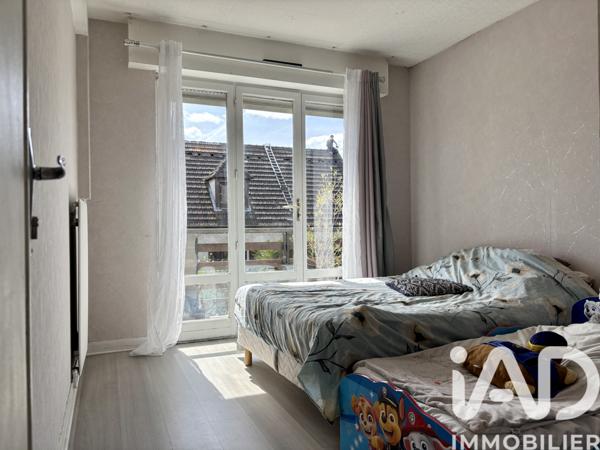 Appartement à vendre 4 pièces 81,57 m² Éragny