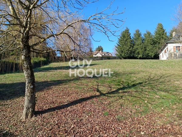 Baraqueville centre bourg - Terrain constructible à vendre 1617 m2