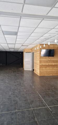 Local/bureau à vendre ESSERT (90)