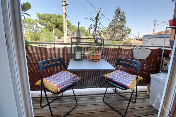 Appartement Villenave d'Ornon 2 pièce(s) balcon / parking