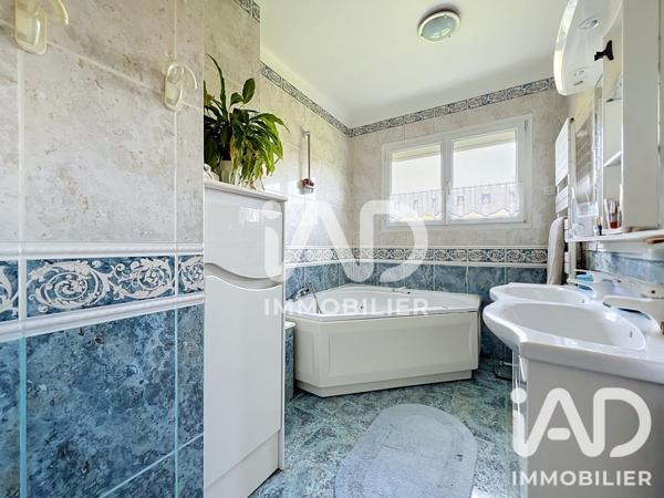 Maison à vendre 9 pièces 200 m² Tournan-en-Brie