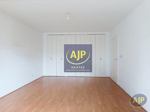 Vente appartement Nantes : 98 300 € - AJP Immobilier Nantes Rond-Point de Rennes