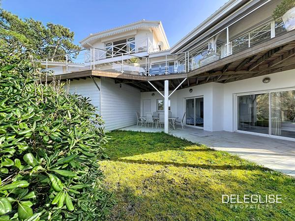 Ref. 1658 : Vue Panoramique Bassin – Pyla sur Mer – Villa avec piscine