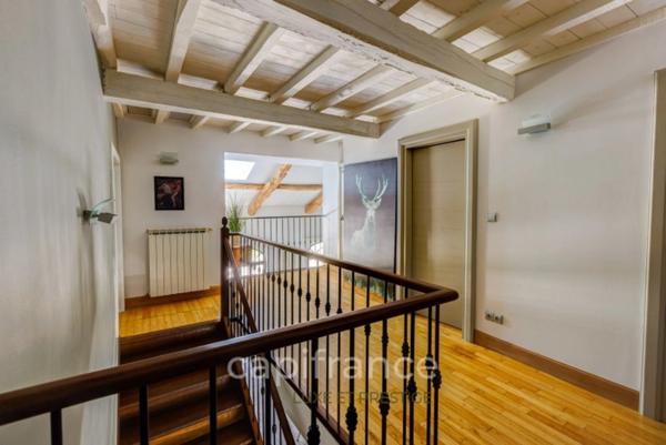 Magnifique Propriete à vendre 10 pièces proche de GAILLAC (81) Puycelsi