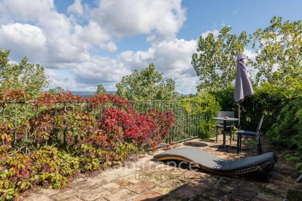 Magnifique Propriete à vendre 10 pièces proche de GAILLAC (81) Puycelsi