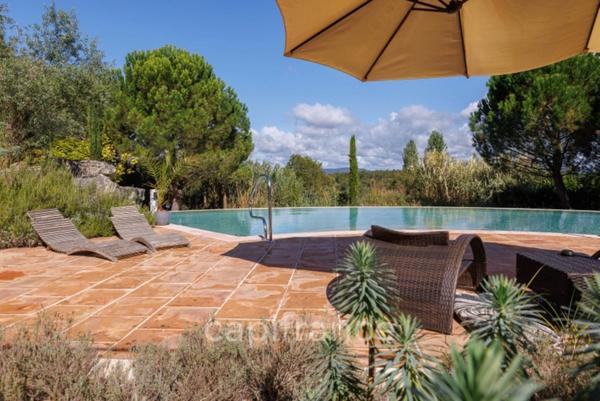 Magnifique Propriete à vendre 10 pièces proche de GAILLAC (81) Puycelsi