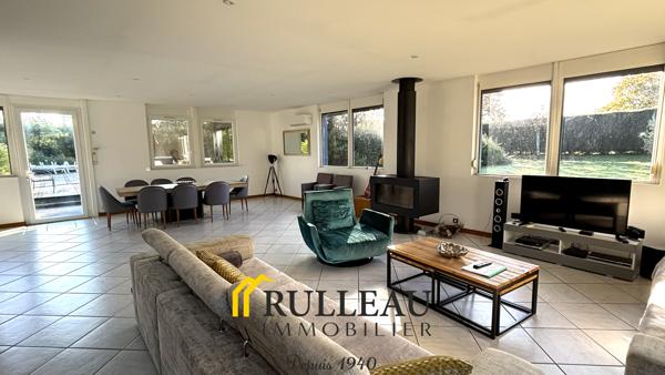 Maison contemporaine atypique 311 m² avec parc 1 ha, piscine et studio indépendant – Idéale grande famille, ac Détails des diagnostics énergétiques