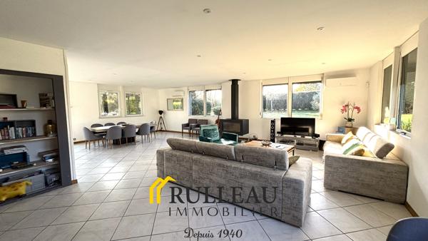 Maison contemporaine atypique 311 m² avec parc 1 ha, piscine et studio indépendant – Idéale grande famille, ac Détails des diagnostics énergétiques