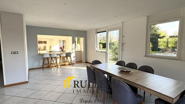 Maison contemporaine atypique 311 m² avec parc 1 ha, piscine et studio indépendant – Idéale grande famille, ac Détails des diagnostics énergétiques