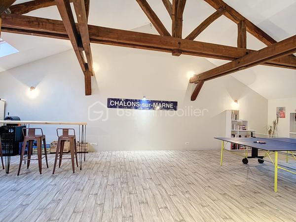 Appartement de 242 m²