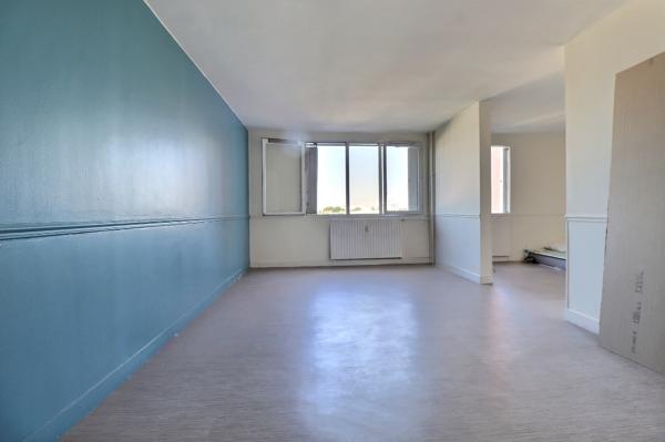 EXCEPTIONNEL : 5 PIECES 98 M2 AVEC BELLE VUE