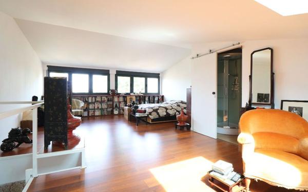 Maison à louer    6 pièces •  Bordeaux