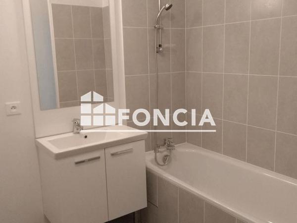 Location Appartement 3 pièces 56.46 m² - 7 RUE CAROLINE RIER Bondoufle 91070