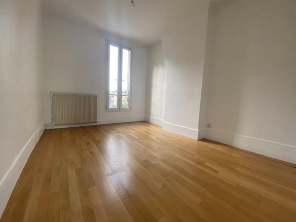 Appartement Paris 4 pièce(s) 76.70 m2