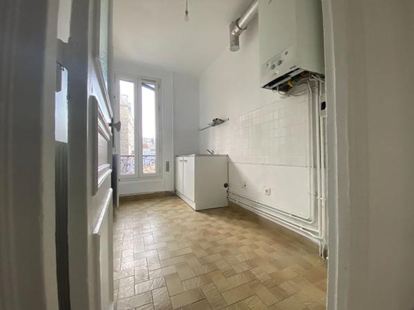 Appartement Paris 4 pièce(s) 76.70 m2
