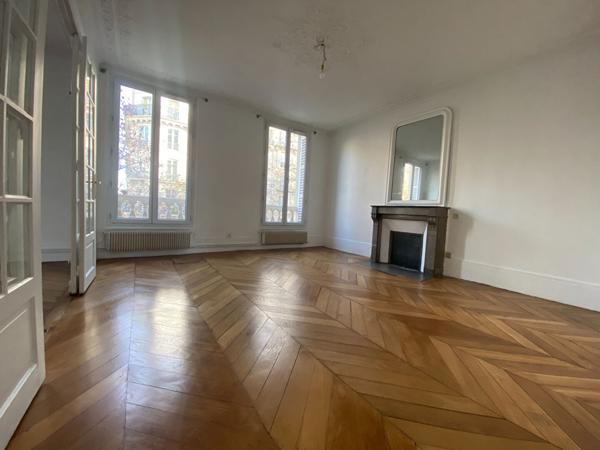 Appartement Paris 4 pièce(s) 76.70 m2
