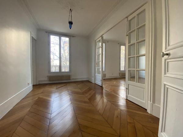 Appartement Paris 4 pièce(s) 76.70 m2