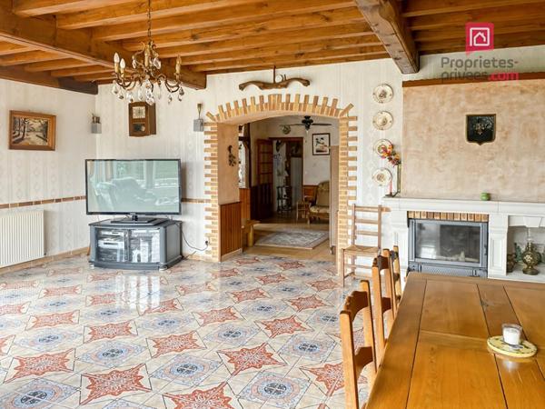 EXCLUSIF ! à 5km d'Epoisses, au coeur de ce bourg, Maison 8 pièces avec Grenier aménageable